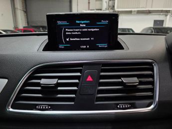 Audi Q3 2.0 TDI S line S Tronic quattro Euro 5 (s/s) 5dr
