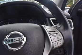 Nissan Qashqai 1.2 DIG-T Acenta Premium 2WD Euro 5 (s/s) 5dr