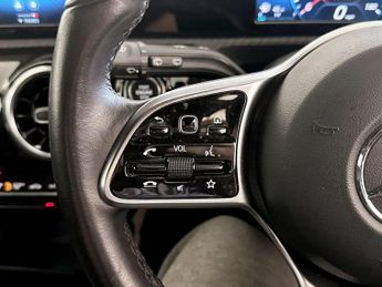 Mercedes-Benz A Class 1.3 A180 SE Euro 6 (s/s) 5dr