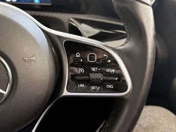 Mercedes-Benz A Class 1.3 A180 SE Euro 6 (s/s) 5dr
