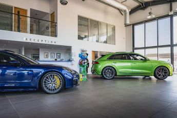 Audi e-tron 55 Launch Edition Auto quattro 5dr 95kWh