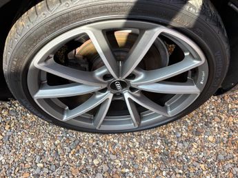 Audi A4 Avant 1.4 TFSI Black Edition S Tronic Euro 6 (s/s) 5dr