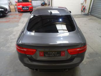 Jaguar XE 2.0i R-Sport Auto Euro 6 (s/s) 4dr