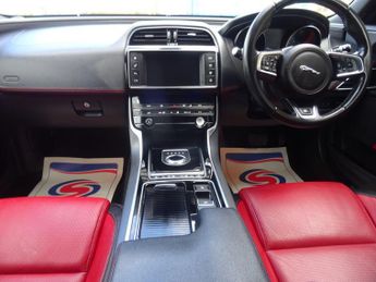 Jaguar XE 2.0i R-Sport Auto Euro 6 (s/s) 4dr