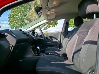 Ford Fiesta 1.0T EcoBoost Zetec Powershift Euro 6 5dr