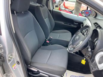 Toyota Yaris 1.5 VVT-h T4 CVT Euro 5 5dr