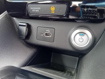 Nissan Leaf 40kWh Acenta Auto 5dr