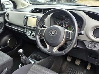 Toyota Yaris 1.33 Dual VVT-i Icon Euro 6 5dr