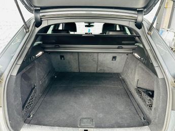 Audi A4 Avant 2.0 TDI ultra S line S Tronic Euro 6 (s/s) 5dr