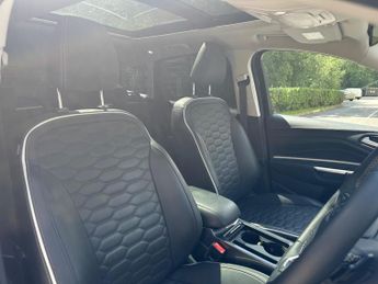 Ford Kuga 2.0 TDCi EcoBlue Vignale Powershift AWD Euro 6 (s/s) 5dr
