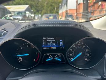 Ford Kuga 2.0 TDCi EcoBlue Vignale Powershift AWD Euro 6 (s/s) 5dr