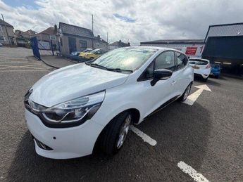 Renault Clio 0.9 TCe Dynamique MediaNav Euro 5 (s/s) 5dr