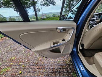 Volvo S60 2.0 D3 SE Lux Nav Geartronic Euro 5 (s/s) 4dr