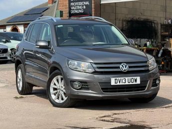 Volkswagen Tiguan 2.0 TDI BlueMotion Tech SE DSG 4WD Euro 5 (s/s) 5dr
