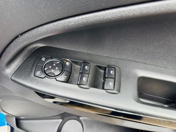 Ford EcoSport 1.0T EcoBoost Titanium Auto Euro 6 (s/s) 5dr