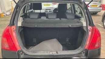 Suzuki Swift 1.5 GLX 5dr