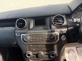 Land Rover Discovery 4 3.0 SD V6 SE Auto 4WD Euro 5 (s/s) 5dr