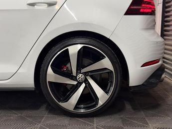 Volkswagen Golf 2.0 TSI GTI DSG Euro 6 (s/s) 5dr