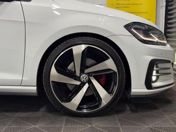 Volkswagen Golf 2.0 TSI GTI DSG Euro 6 (s/s) 5dr