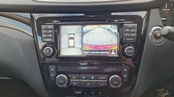 Nissan Qashqai 1.6 dCi N-Connecta XTRON 2WD Euro 6 (s/s) 5dr