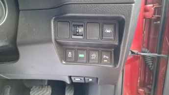 Nissan Qashqai 1.6 dCi N-Connecta XTRON 2WD Euro 6 (s/s) 5dr