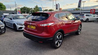Nissan Qashqai 1.6 dCi N-Connecta XTRON 2WD Euro 6 (s/s) 5dr