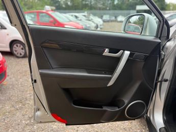 Chevrolet Captiva 2.2 VCDi LTZ Auto 4WD Euro 5 5dr (7 Seats)