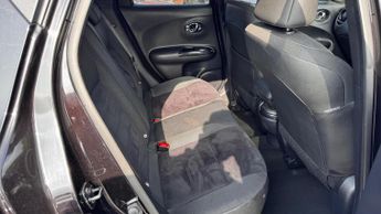 Nissan Juke 1.6 N-Connecta XTRON Euro 6 5dr
