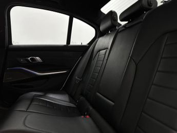 BMW 3 Series 2.0 318d MHT M Sport Auto Euro 6 (s/s) 4dr