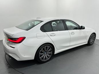 BMW 3 Series 2.0 318d MHT M Sport Auto Euro 6 (s/s) 4dr