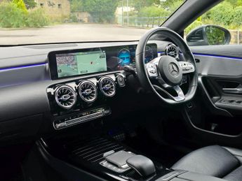 Mercedes-Benz CLA 1.3 CLA180 AMG Line (Premium 2) Coupe 7G-DCT Euro 6 (s/s) 4dr