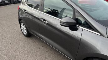 Ford Fiesta 1.0T EcoBoost Zetec Auto Euro 6 (s/s) 5dr