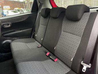 Toyota Yaris 1.33 Dual VVT-i Icon Plus Multidrive S Euro 5 5dr