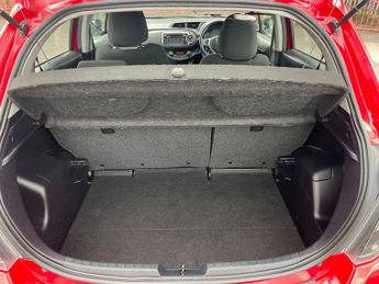 Toyota Yaris 1.33 Dual VVT-i Icon Plus Multidrive S Euro 5 5dr