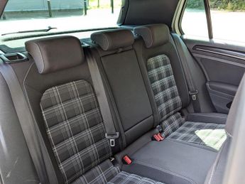 Volkswagen Golf 2.0 TDI BlueMotion Tech GTD DSG Euro 6 (s/s) 5dr