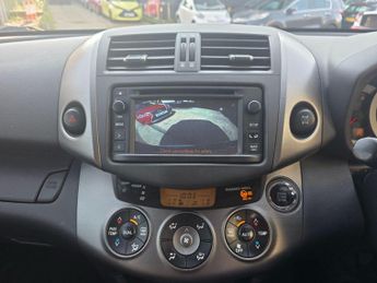 Toyota RAV4 2.0 V-Matic XT-R Multidrive S 4WD Euro 5 5dr