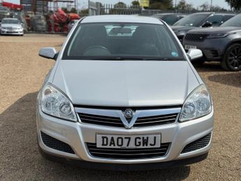 Vauxhall Astra 1.8i 16v Club 5dr