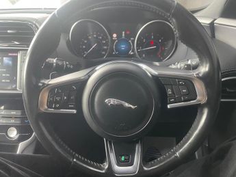 Jaguar XE 2.0d R-Sport Auto Euro 6 (s/s) 4dr