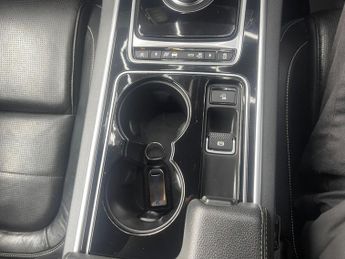Jaguar XE 2.0d R-Sport Auto Euro 6 (s/s) 4dr