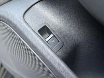Audi A4 2.0 TFSI S line S Tronic Euro 6 (s/s) 4dr