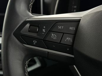 SEAT Arona 1.0 TSI XPERIENCE Lux DSG Euro 6 (s/s) 5dr