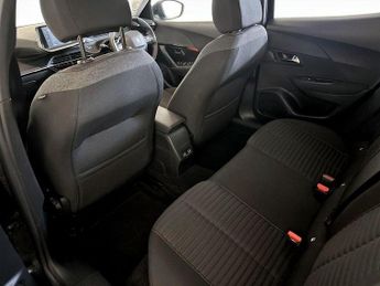 Peugeot E-2008 50kWh Active Premium Auto 5dr