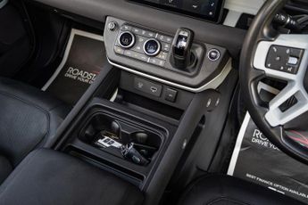 Land Rover Defender 110 3.0 D250 MHEV S Auto 4WD Euro 6 (s/s) 5dr