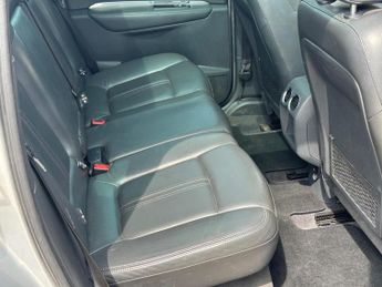 Peugeot 3008 2.0 HDi Exclusive Euro 5 5dr