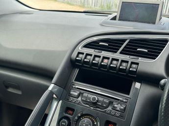 Peugeot 3008 2.0 HDi Exclusive Euro 5 5dr