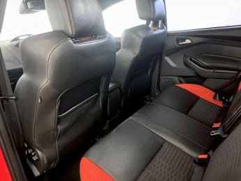 Ford Focus 2.0 TDCi ST-2 Powershift Euro 6 (s/s) 5dr