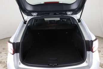 Toyota Corolla 1.8 VVT-h Icon Tech Touring Sports CVT Euro 6 (s/s) 5dr