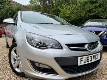 Vauxhall Astra 1.7 CDTi ecoFLEX SRi Euro 5 5dr