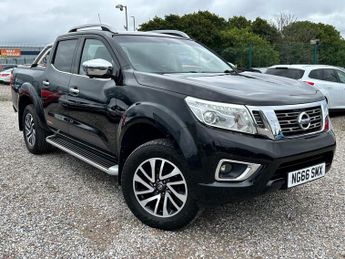 Nissan Navara 2.3 dCi Tekna Auto 4WD Euro 6 4dr