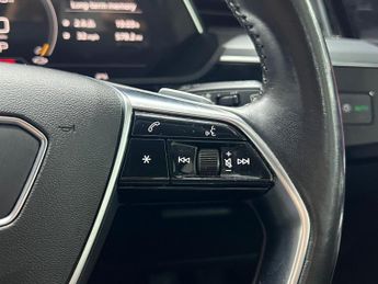 Audi e-tron 55 Launch Edition Auto quattro 5dr 95kWh